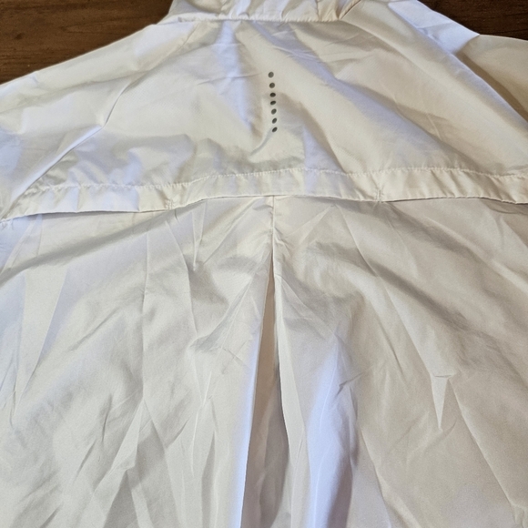 Layer8 Women's Lightweight Hooded Windbreaker White Size Large - Picture 6 of 11